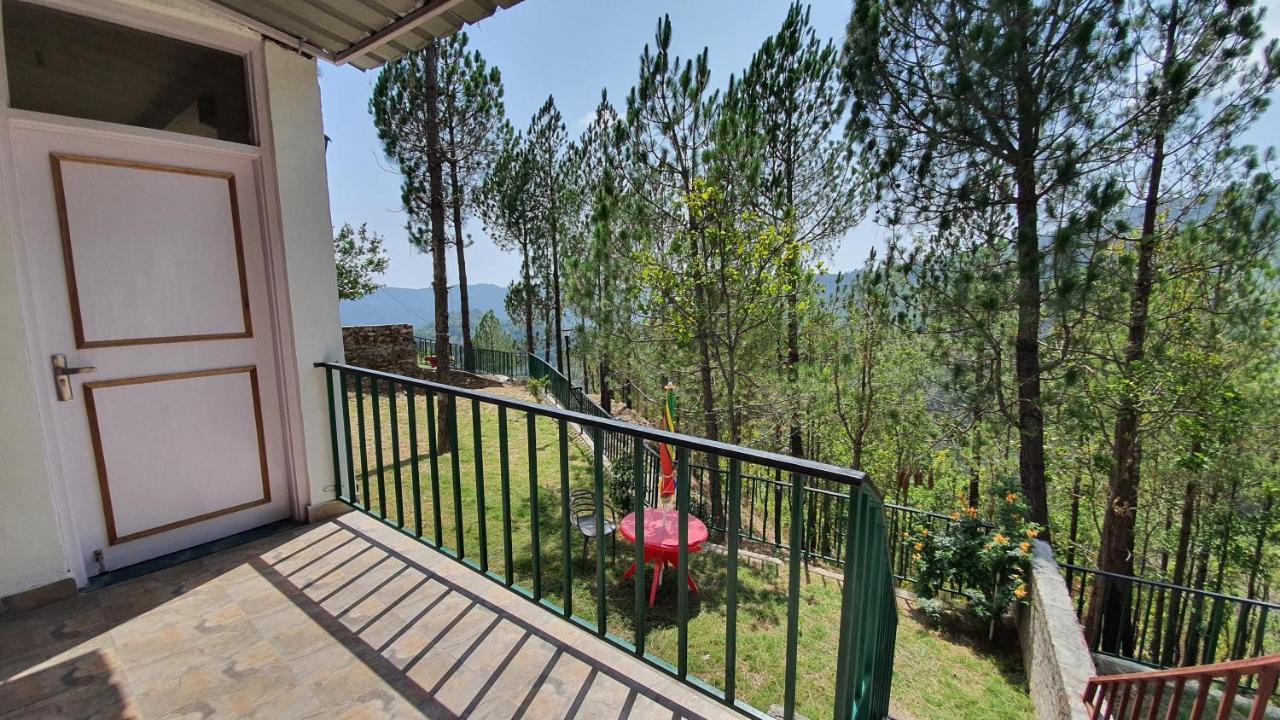 Blue Pine Orchards - Villas Lansdowne Dış mekan fotoğraf