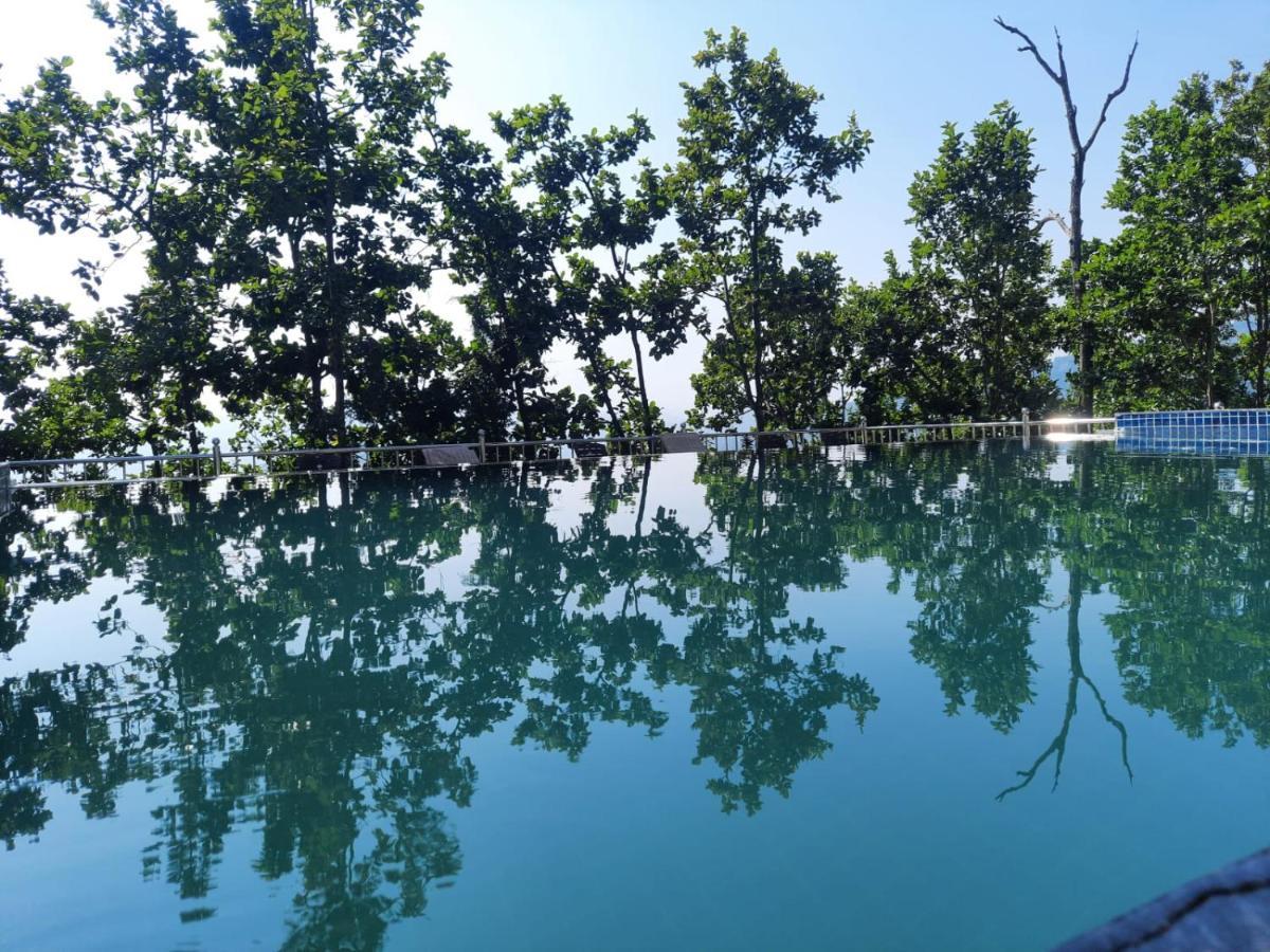 Blue Pine Orchards - Villas Lansdowne Dış mekan fotoğraf