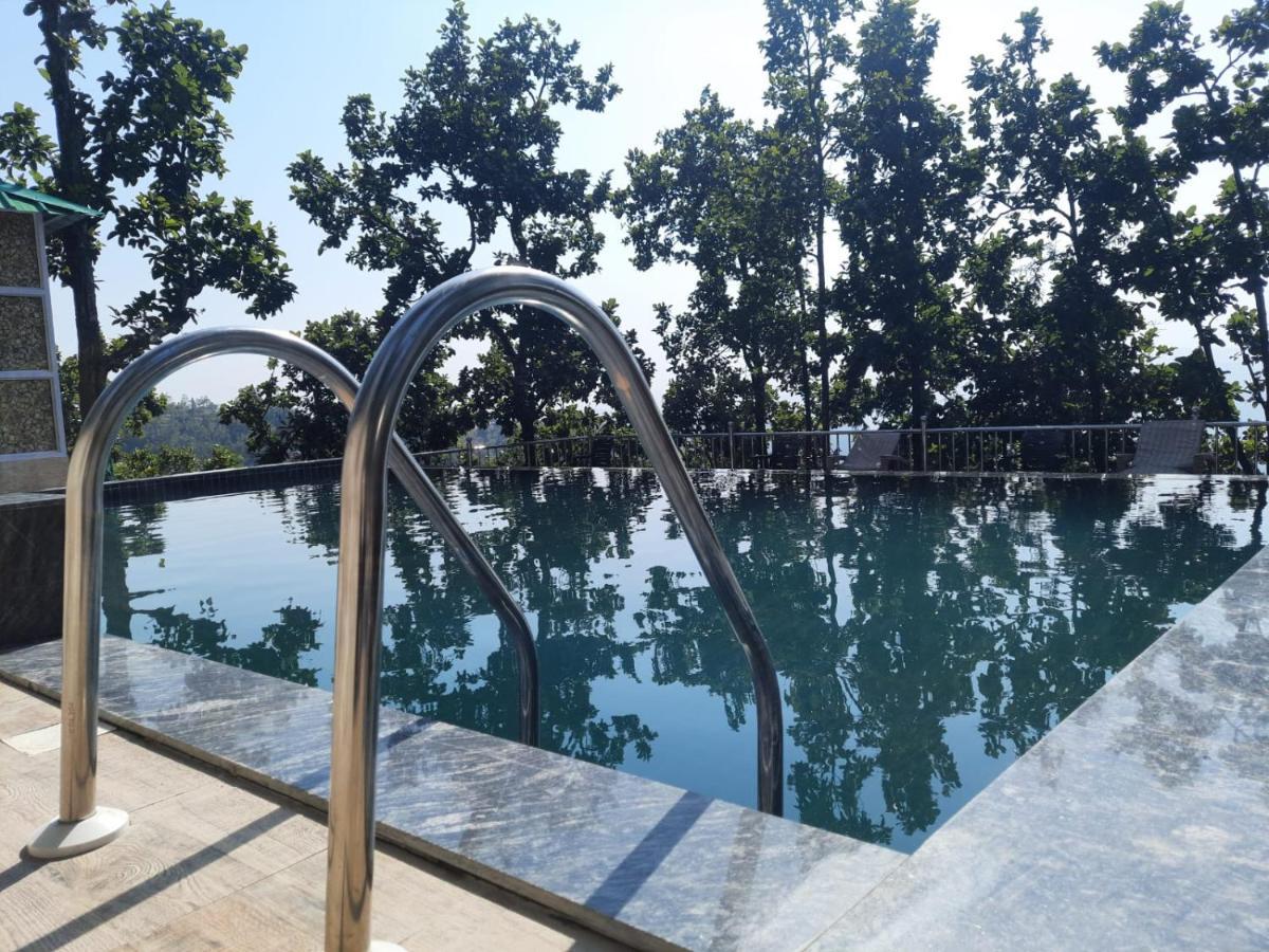 Blue Pine Orchards - Villas Lansdowne Dış mekan fotoğraf