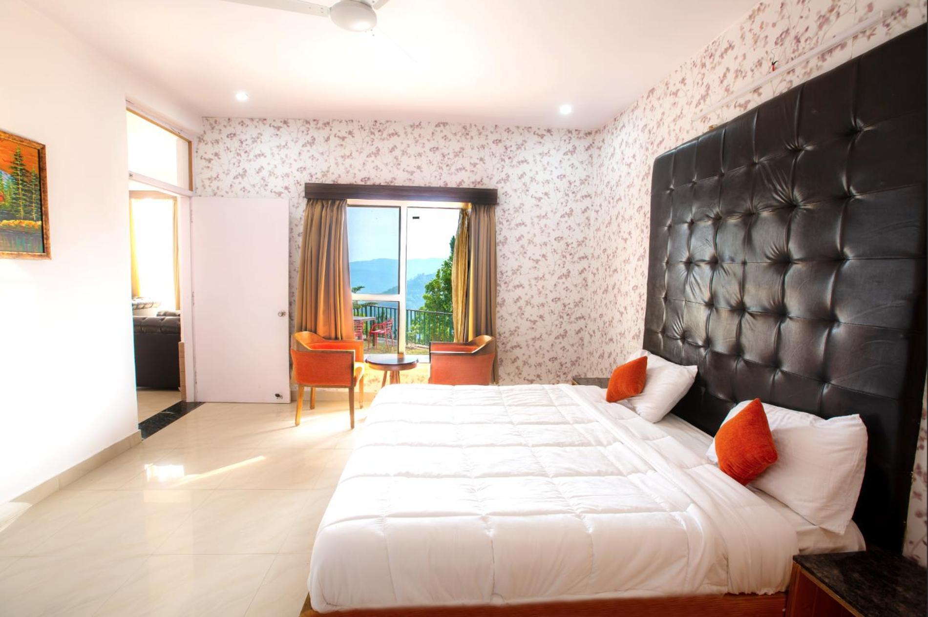 Blue Pine Orchards - Villas Lansdowne Dış mekan fotoğraf